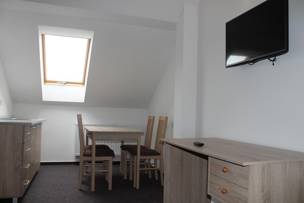 Penzion Bowten Sečovce 部屋 写真