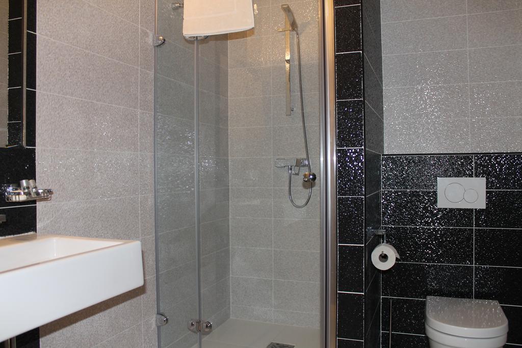 Penzion Bowten Sečovce 部屋 写真